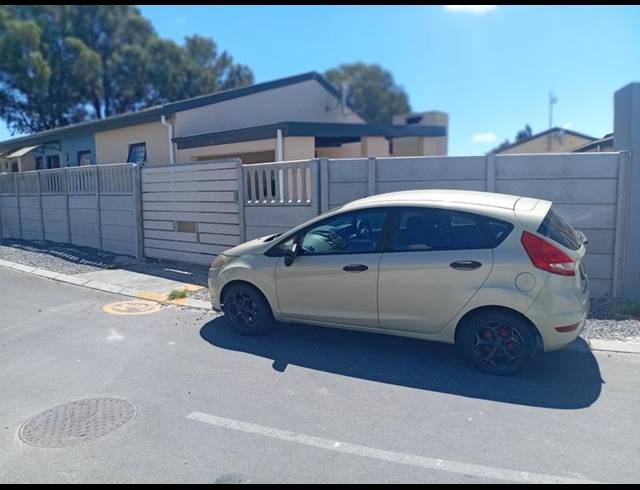 3 BEDROOM HOUSE FOR SALE IN SUNSET GLEN